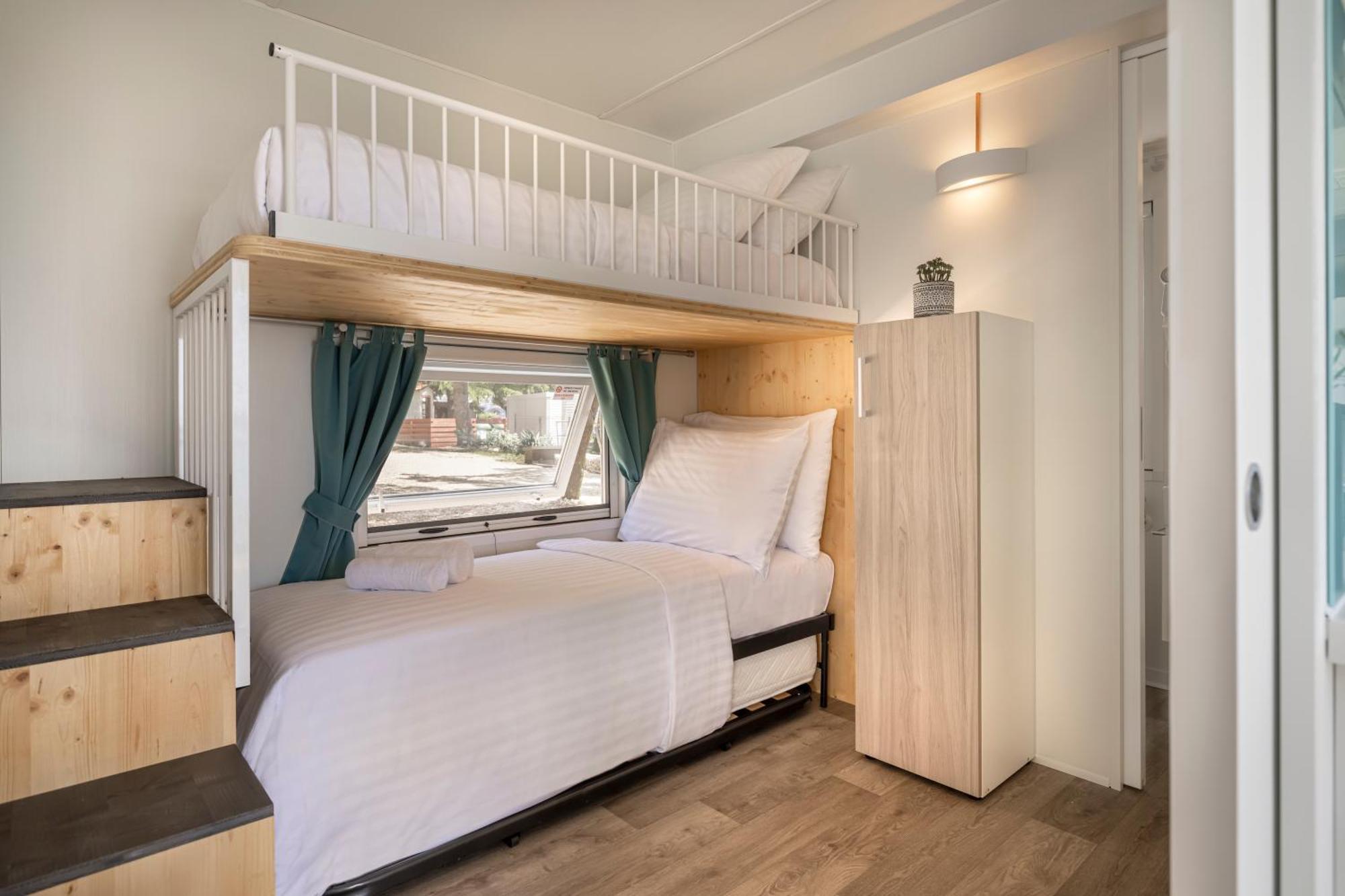 Maistra Camping Valkanela Mobile Homes Funtana Phòng bức ảnh