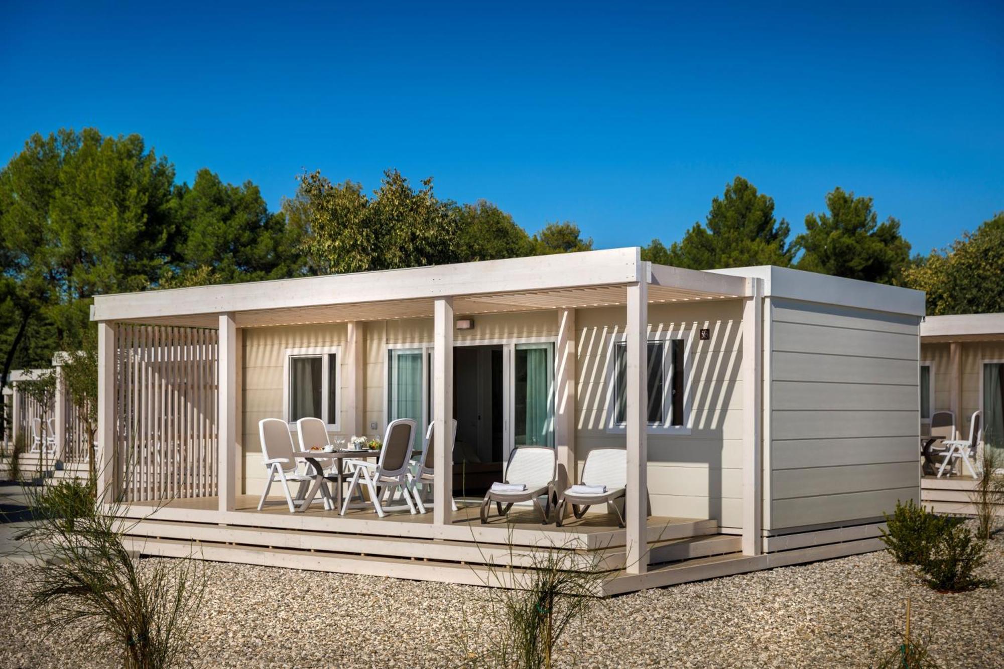 Maistra Camping Valkanela Mobile Homes Funtana Ngoại thất bức ảnh