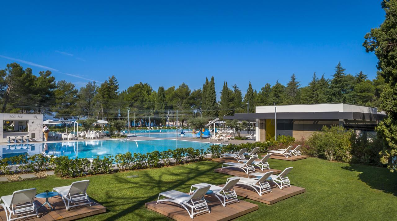 Maistra Camping Valkanela Mobile Homes Funtana Ngoại thất bức ảnh